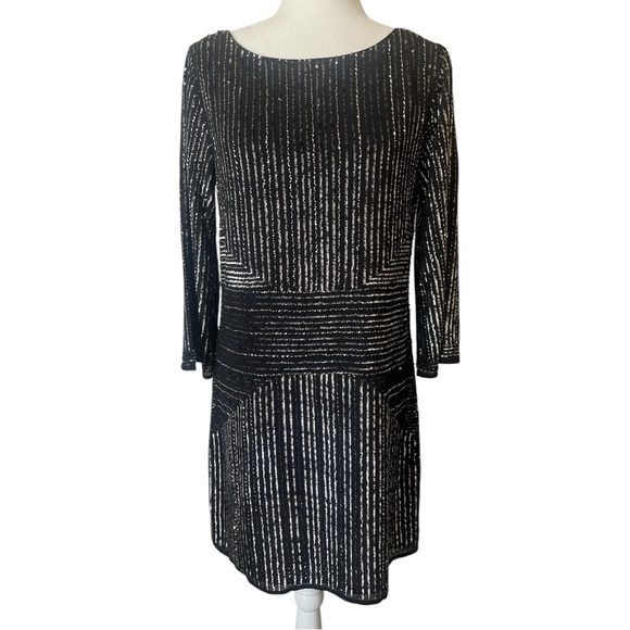 SOLD - Laundry by Shelli Segal Black Silver Sequin Round Neck Mini Dress Size 6 - Picture 9 of 10